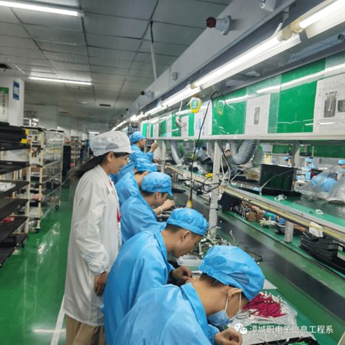 2018級(jí)應(yīng)用電子技術(shù) 智能產(chǎn)品開(kāi)發(fā)和物聯(lián)網(wǎng)應(yīng)用技術(shù)專(zhuān)業(yè)跟崗實(shí)習(xí)